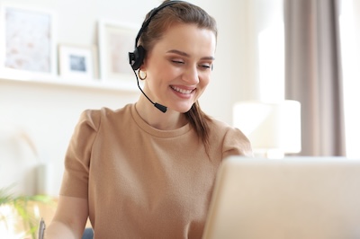 Comstice Customer Service Messaging